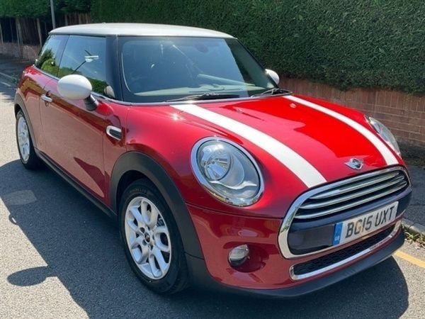 Red Used 2015 Mini Cooper Hatch Hatchback | £8,949 (Good price) - Image 1/1