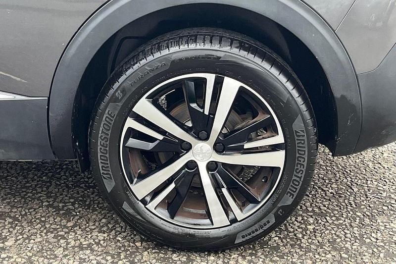 Used Peugeot 5008 GT-line 129 HP (94 kW) 2022 Grey SUV