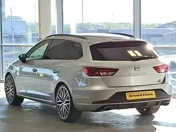 Usado Seat Leon Cupra 290 290 HP (213 kW) 2016 Prateado Carrinha