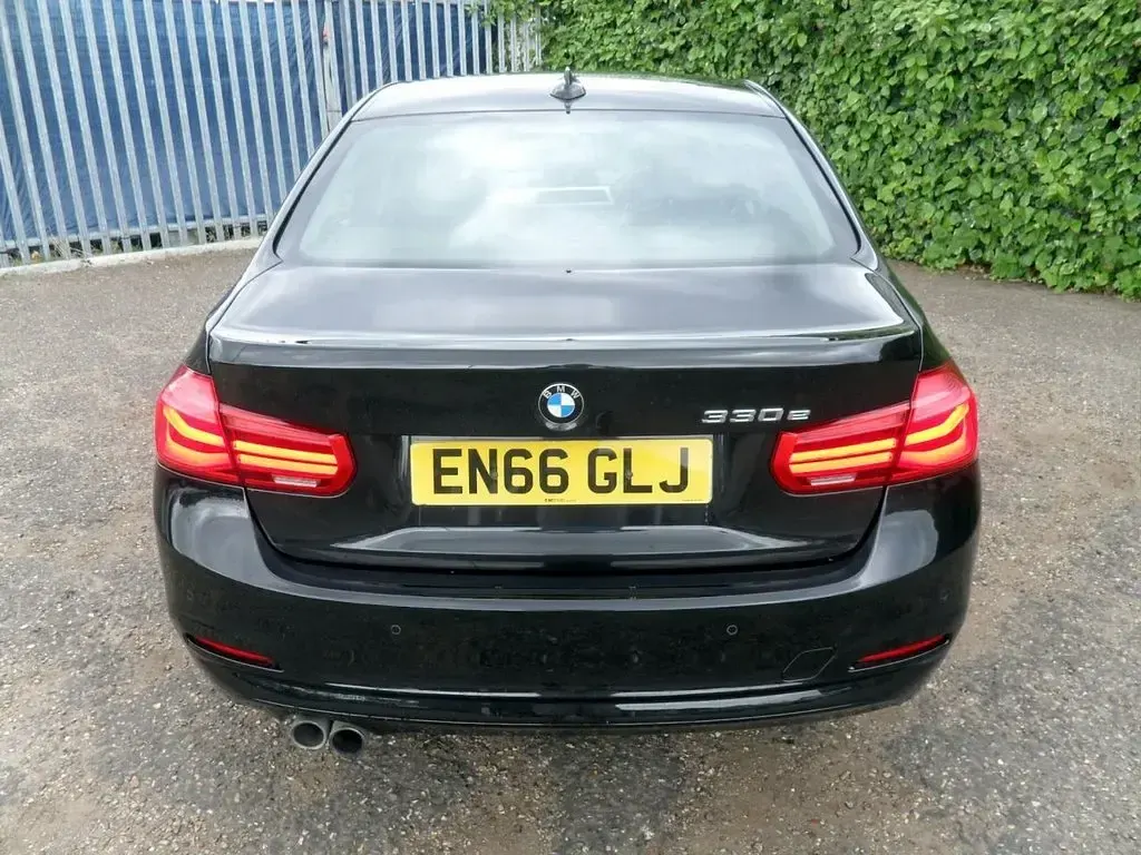 Used BMW 330 Comfort Edition 249 HP (183 kW) 2017 Black Sedan
