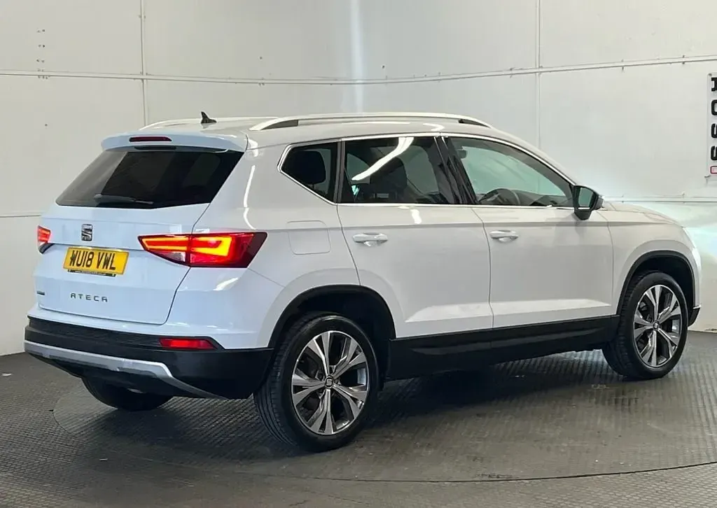 Używany Seat Ateca Ecomotive 115 KM (84 kW) 2018 Biały SUV