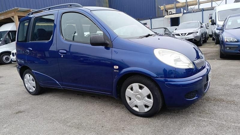 Used Toyota Yaris Verso T3 2003 Blue MPV