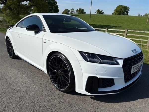 White Used 2019 Audi TT Black Edition Coupe | £23,450 (Fair price) - Image 1/1