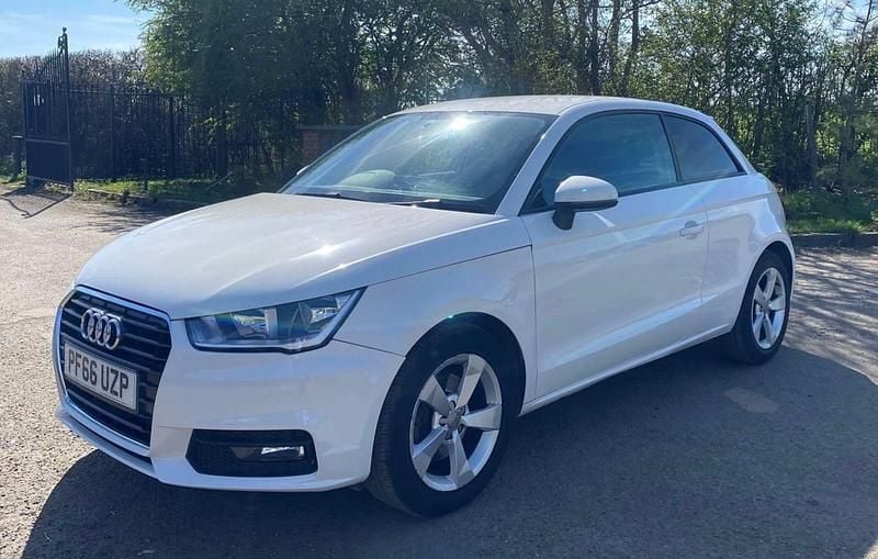 Used Audi A1 Sport 116 HP (85 kW) 2016 White Hatchback