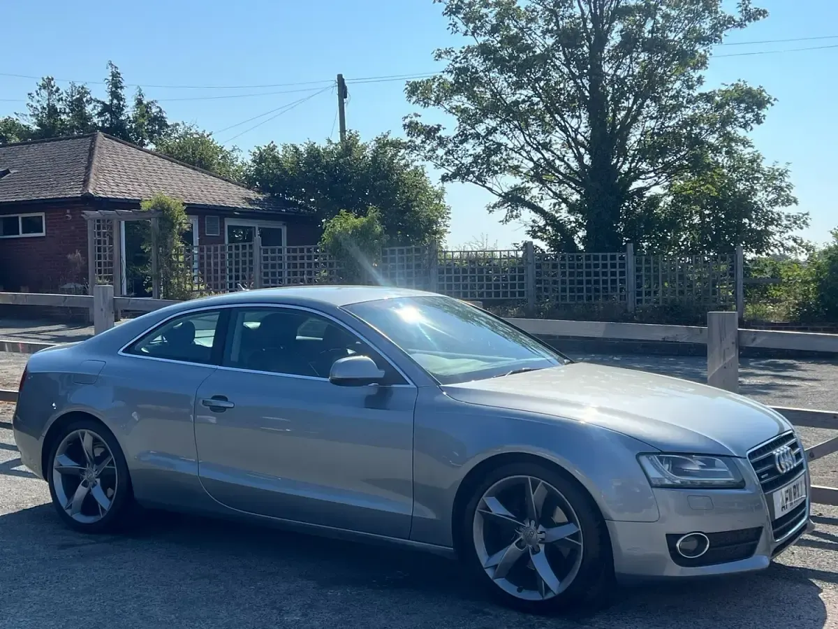 Used Audi A5 Design 2011 Grey Coupe