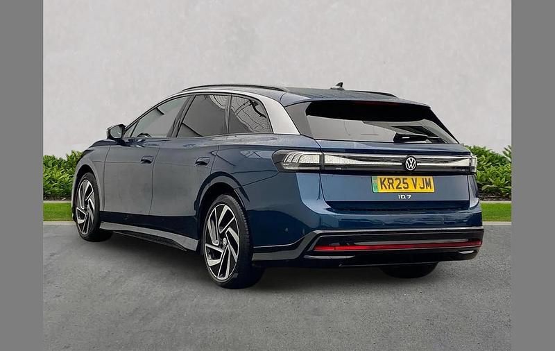Used VW ID.7 Pro 210 kW (286 HP) 2025 Blue Estate