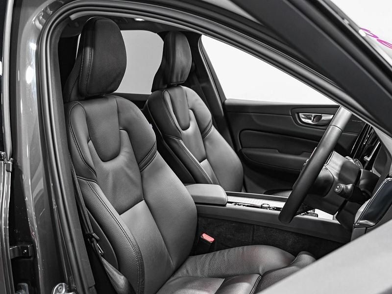 Used Volvo XC60 Plus 2024 Grey SUV