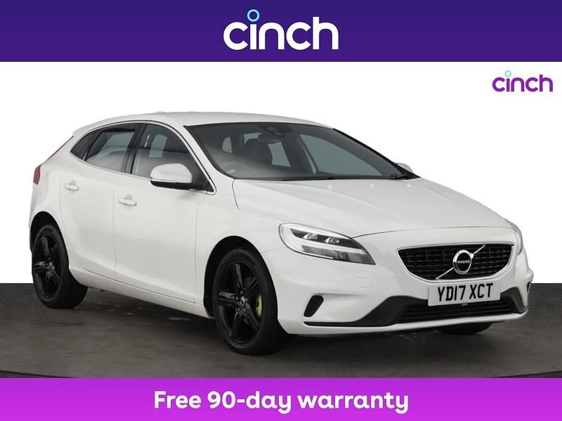 White Used 2017 Volvo V40 R-Design Estate | £8,099 (Fair price) - Image 1/3