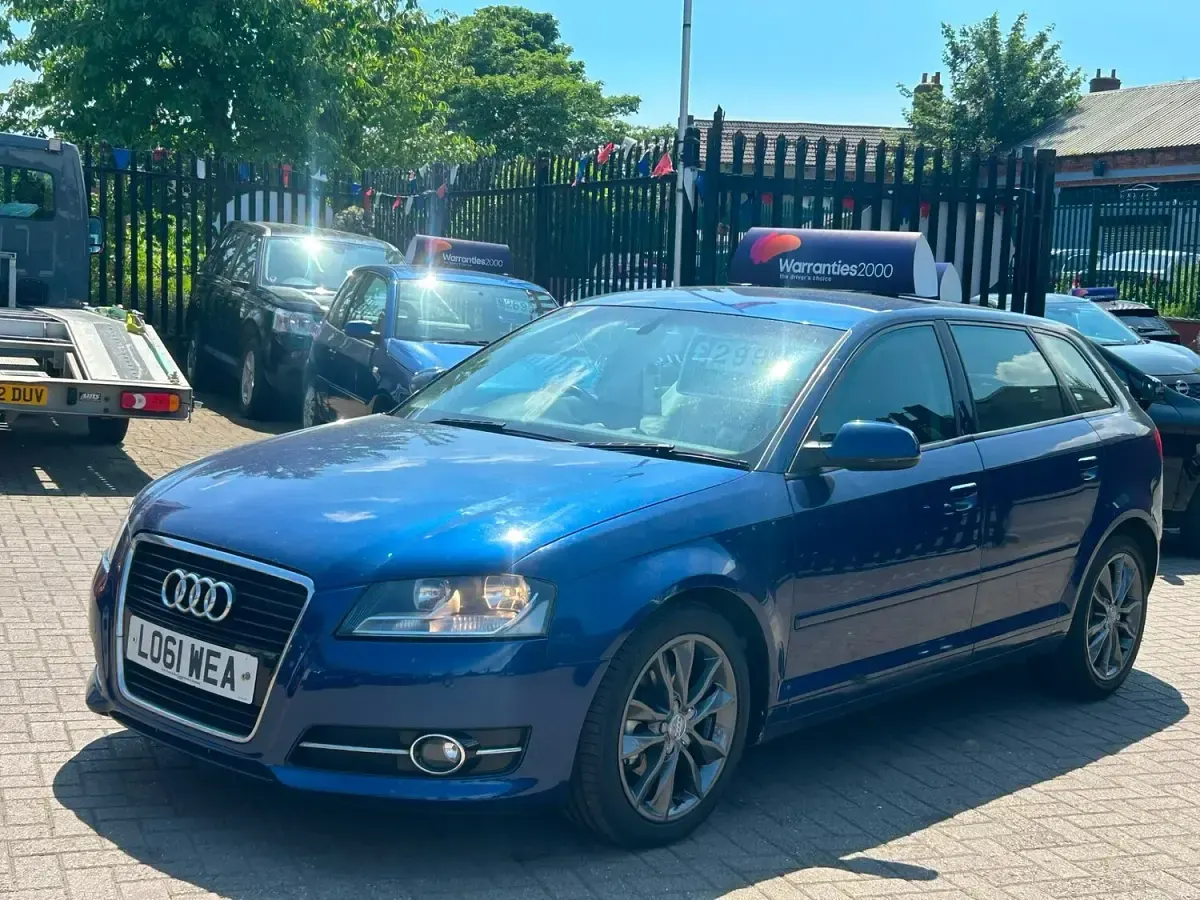 Used Audi A3 Sport 184 HP (135 kW) 2012 Blue Hatchback
