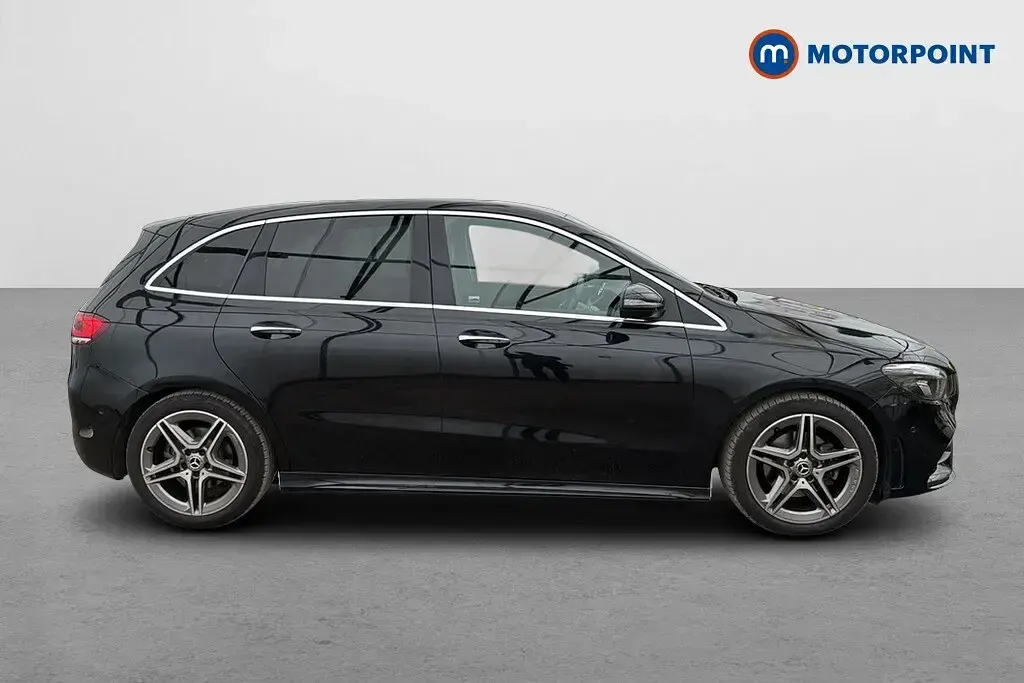 Used Mercedes B200 AMG Line Premium 163 HP (119 kW) 2020 Black Hatchback