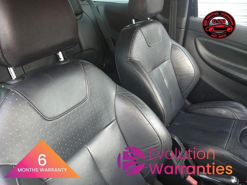 Used Citroën DS3 115 HP (84 kW) 2014 Black Hatchback