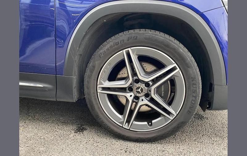 Used Mercedes GLB200 AMG Line Premium 163 HP (119 kW) 2022 Denim blue SUV