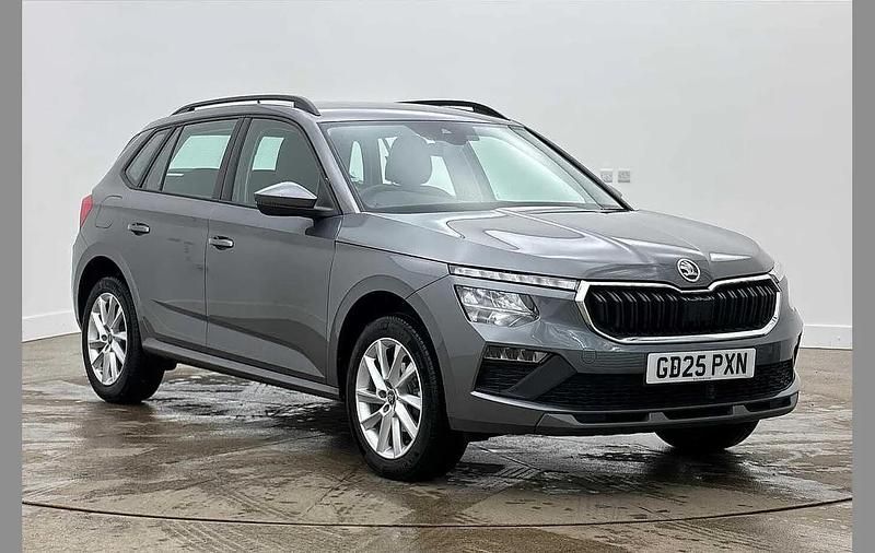 Used Skoda Kamiq SE 94 HP (69 kW) 2025 Graphite grey metallic SUV