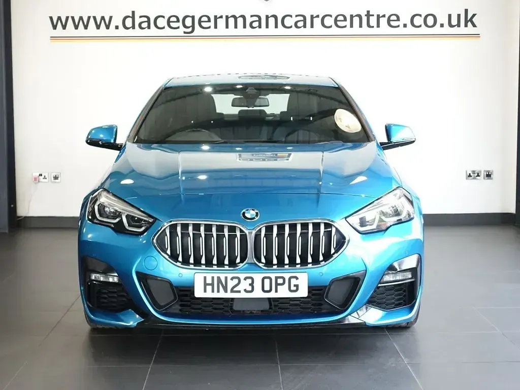Begagnad BMW 218 M Sport 150 HK (110 kW) 2023 Blå Sportkupé