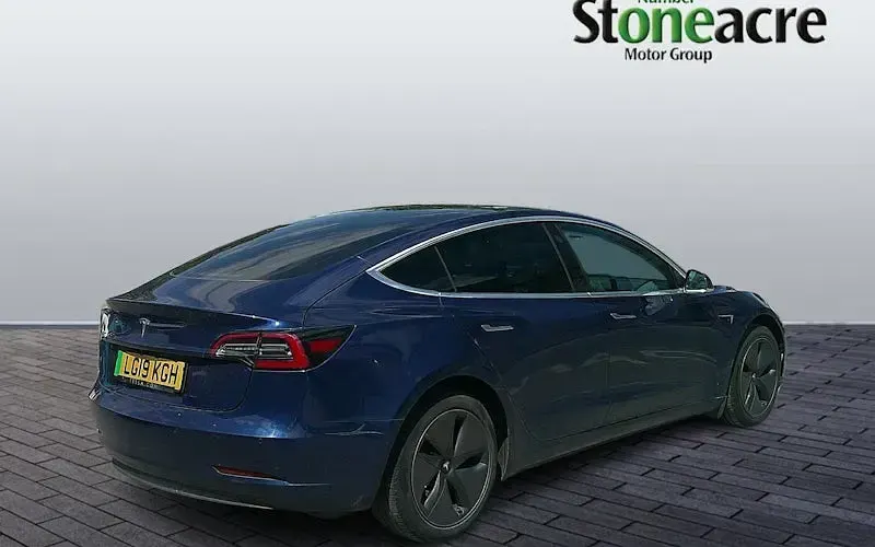 Used Tesla Model 3 Standard Range 180 kW (245 HP) 2021 Sedan