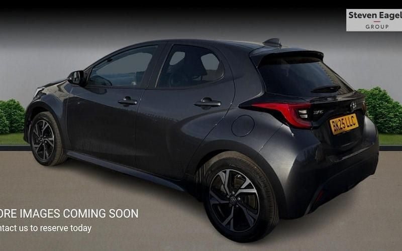 Used Toyota Yaris Hybrid Design 116 HP (85 kW) 2026 Hatchback