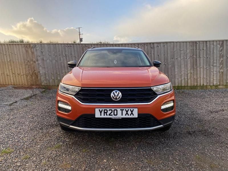 Used VW T-Roc Design 150 HP (110 kW) 2020 Orange SUV