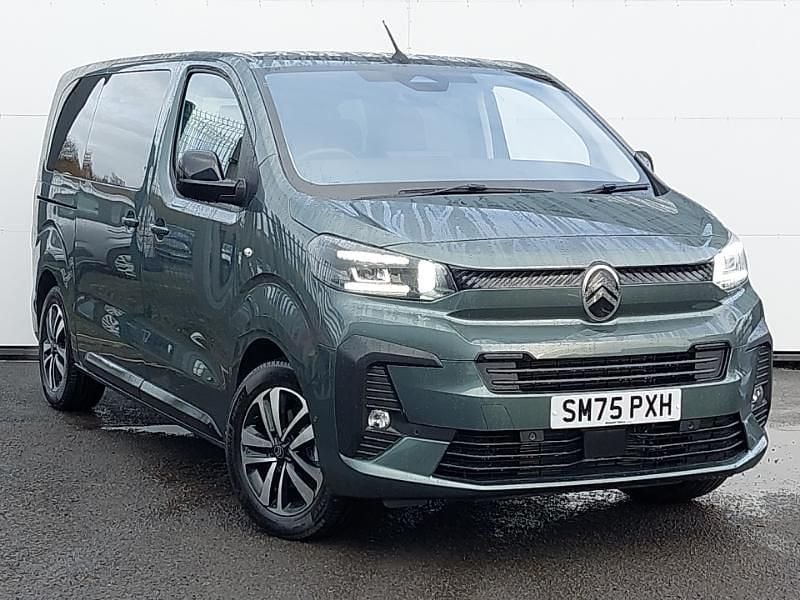 Green New 2025 Citroën Spacetourer MPV | £39,998 (Fair price) - Image 1/4