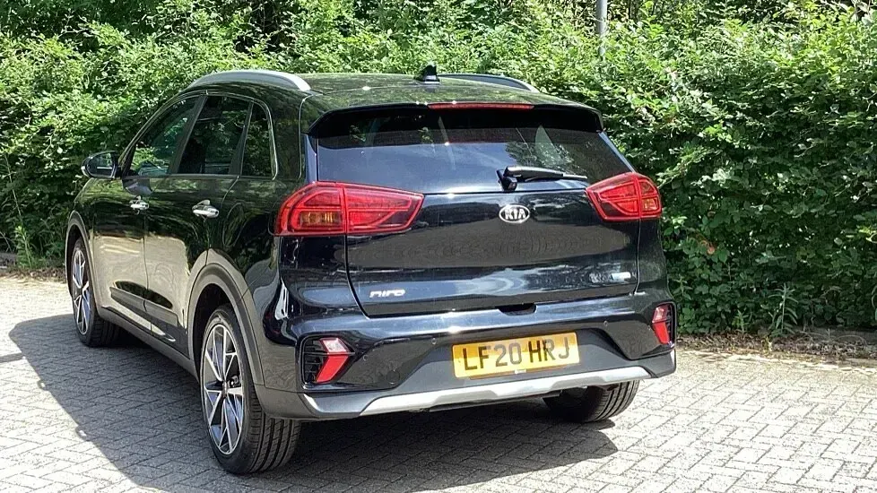 Used Kia Niro 139 HP (102 kW) 2020 Black SUV