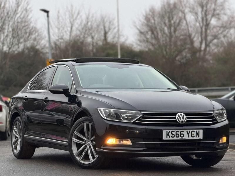 Black Used 2016 VW Passat GT Sedan | £7,970 (Expensive) - Image 1/4