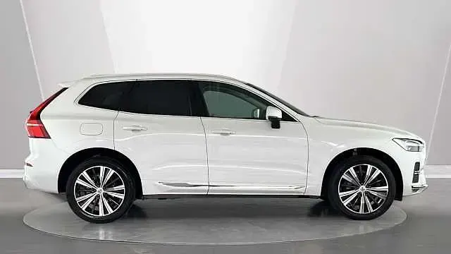 Used Volvo XC60 Inscription 194 HP (142 kW) 2022 SUV