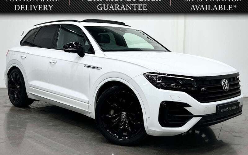 Used 2023 VW Touareg Black Edition SUV | £38,990 (Super price) - Image 1/3