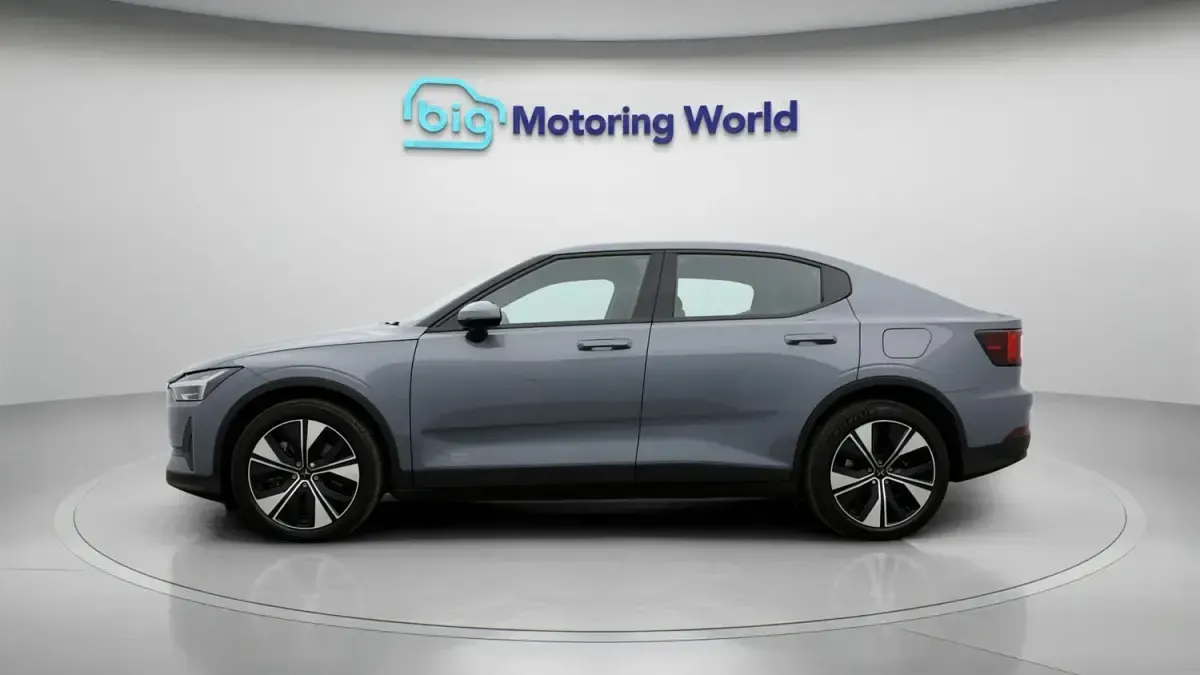Begagnad Polestar 2 Standard Range Single Motor 169 kW (231 HK) 2022 Grå Halvkombi