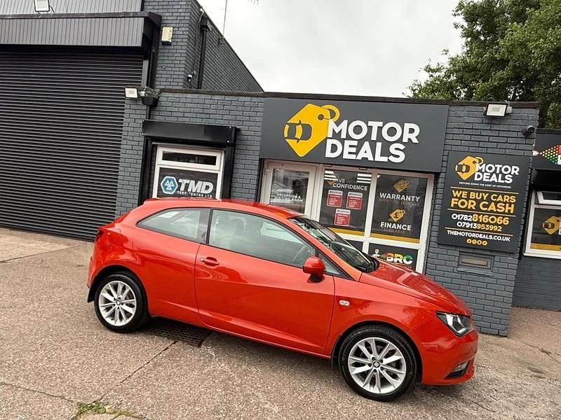 Red Used 2015 Seat Ibiza Sport Hatchback | £4,795 (Fair price) - Image 1/4