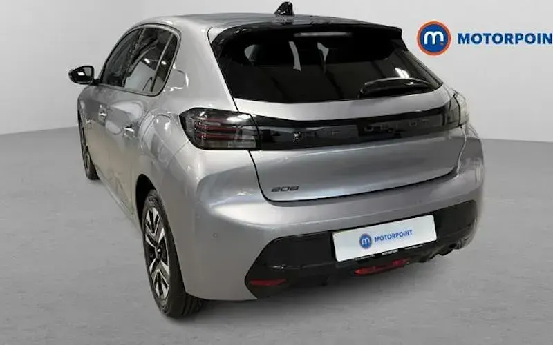 Usado Peugeot 208 Allure 101 HP (74 kW) 2025 Cinzento Citadino
