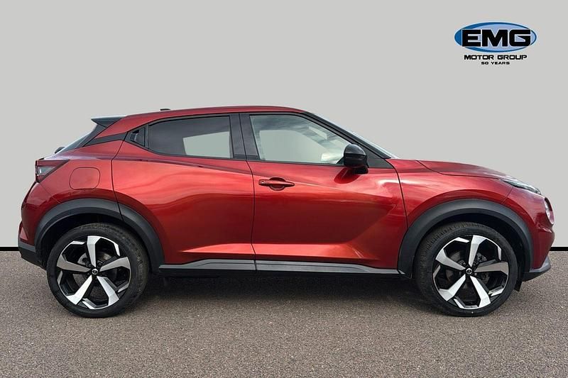 Used Nissan Juke Tekna 114 HP (83 kW) 2021 Red SUV