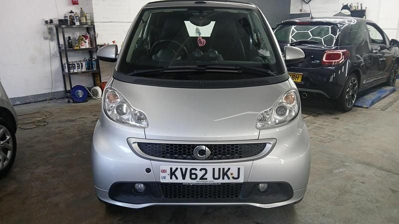 Used Smart ForTwo Cabrio Pulse 2012 Silver Cabriolet