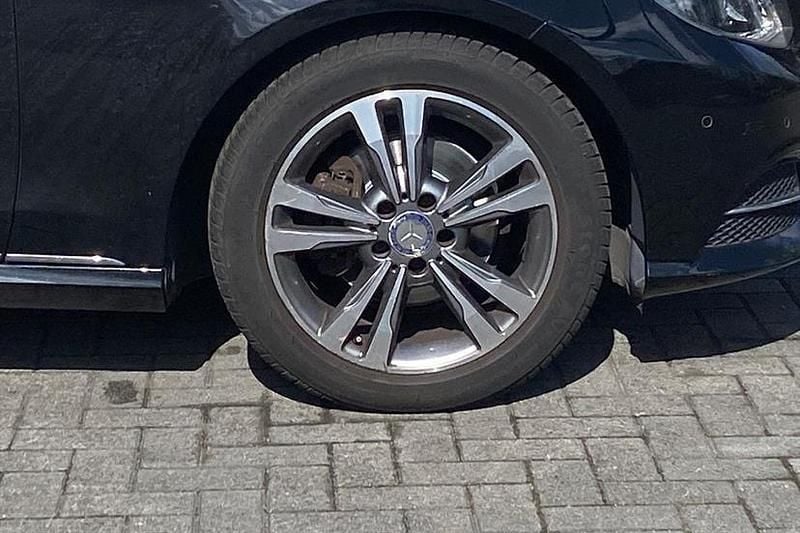 Begagnad Mercedes E220 SE 177 HK (130 kW) 2016 Svart Sedan