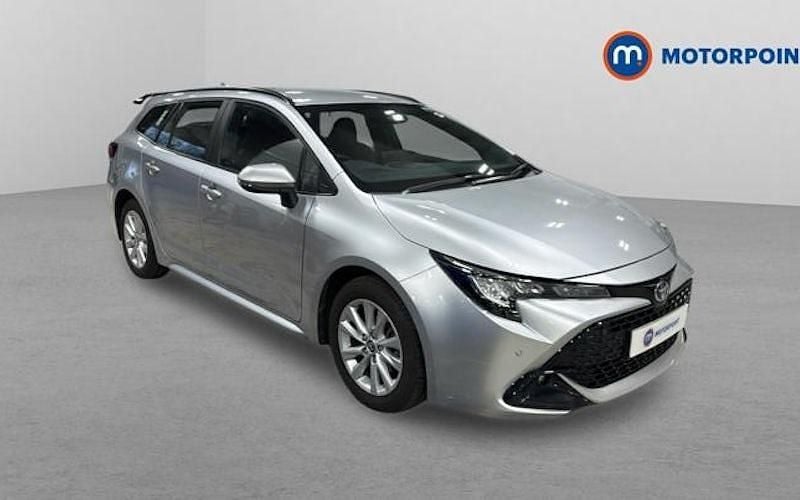 Used Toyota Corolla 140 HP (102 kW) 2026 Estate