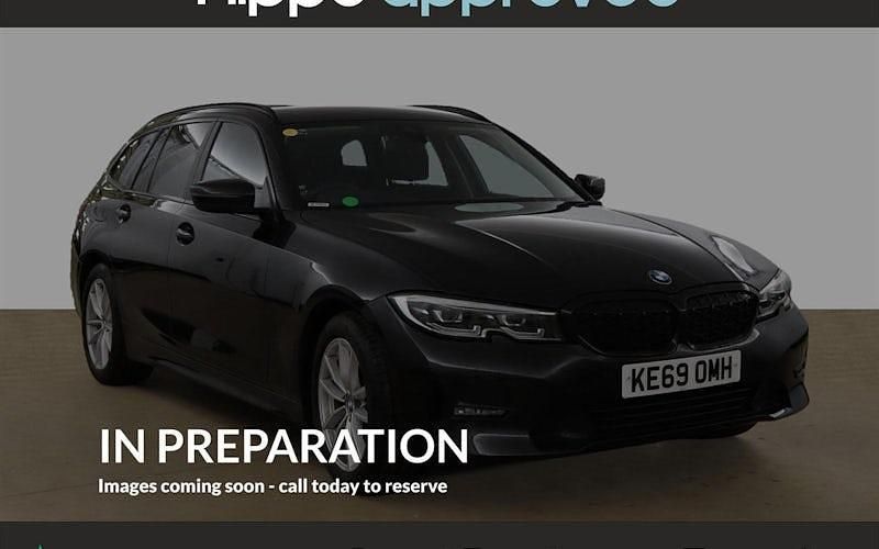 Black Used 2020 BMW 320 Comfort Edition Estate | £16,420 (Super price) - Image 1/4