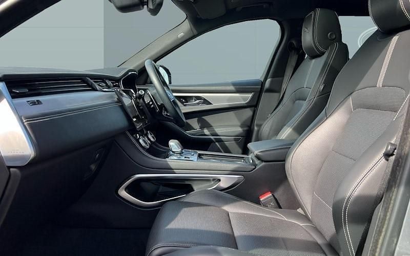 Usado Jaguar F-Pace R-Dynamic 204 CV (150 kW) 2024 SUV