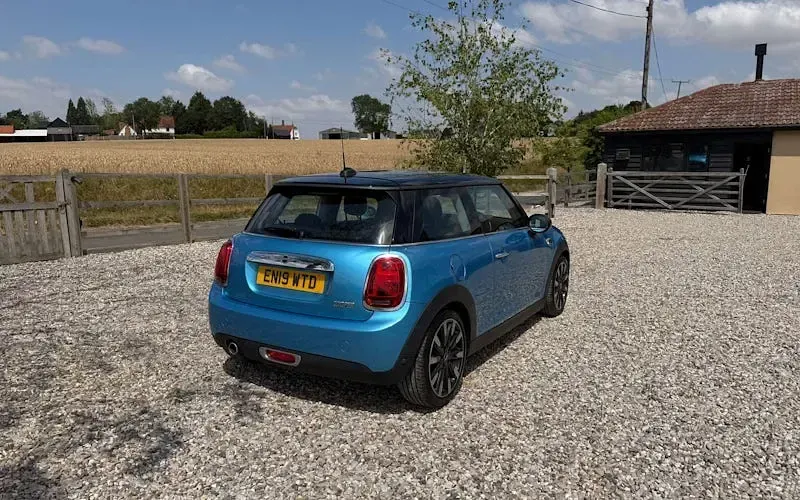 Used Mini Cooper Exclusive 136 HP (100 kW) 2021 Hatchback