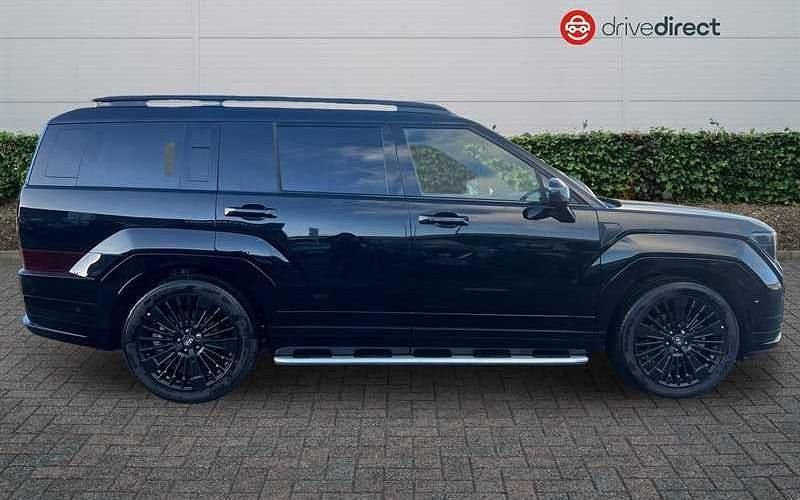 Used Hyundai Santa Fe 215 HP (158 kW) 2025 Black SUV