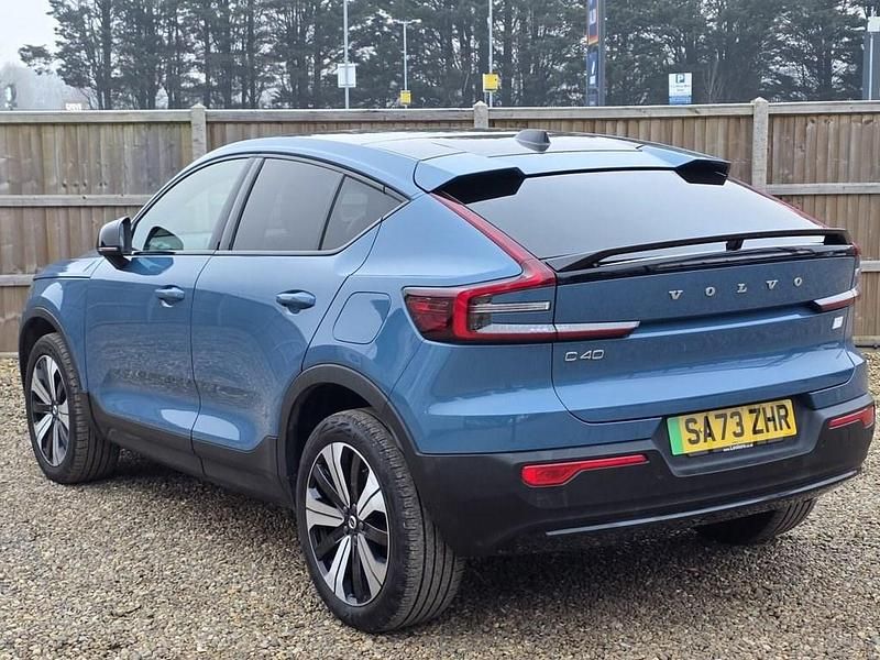 Used Volvo EC40 Core 169 kW (231 HP) 2023 Blue SUV