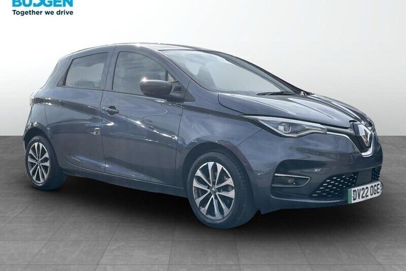Used 2022 Renault Rapid GT-Line Hatchback | £11,301 (Fair price) - Image 1/1
