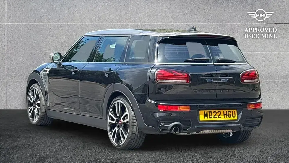 Used Mini Cooper Clubman 134 HP (98 kW) 2022 Black Estate