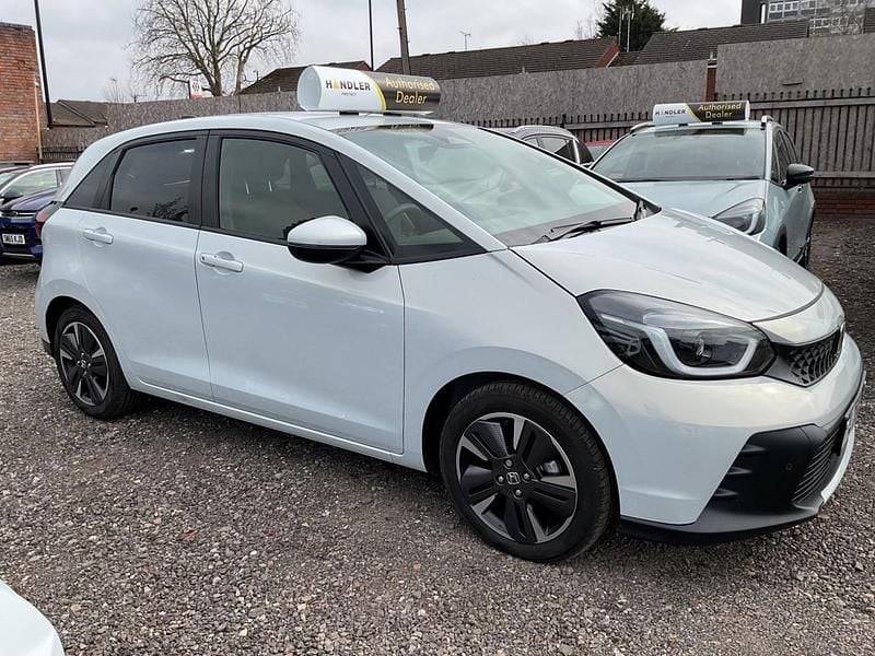 New Honda Jazz Advance 2025 White Hatchback