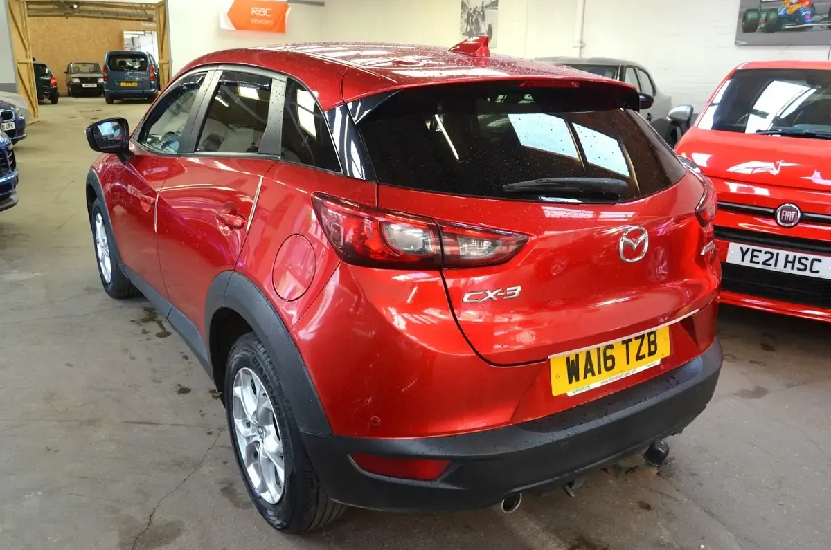 Used Mazda CX-3 105 HP (77 kW) 2016 Red SUV