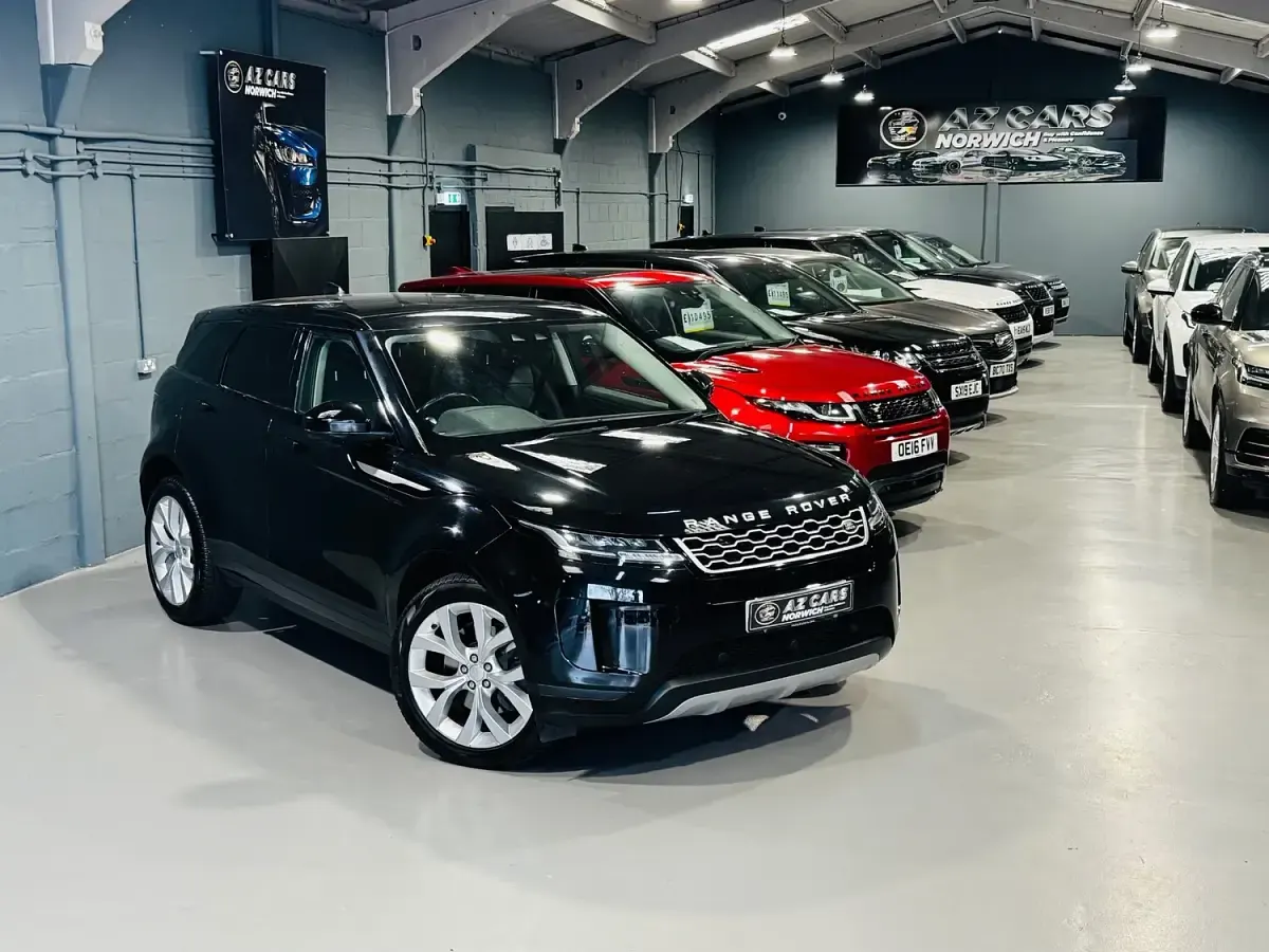 Used Land Rover Range Rover evoque S 150 HP (110 kW) 2019 Black SUV