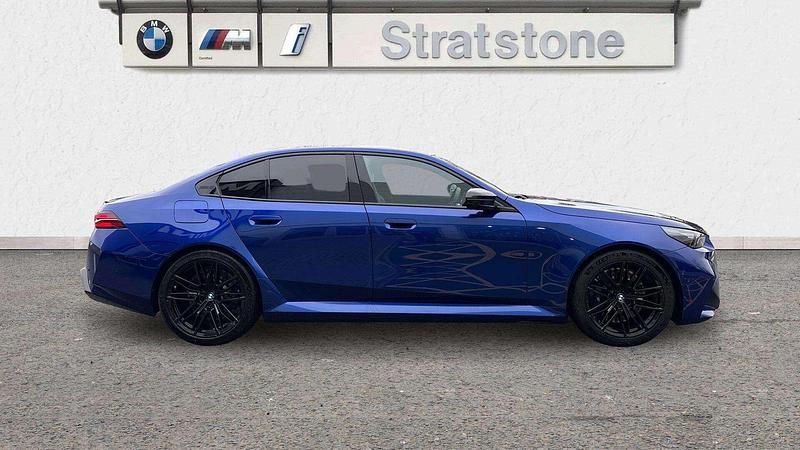 Used BMW M5 Comfort Edition 717 HP (527 kW) 2025 Blue