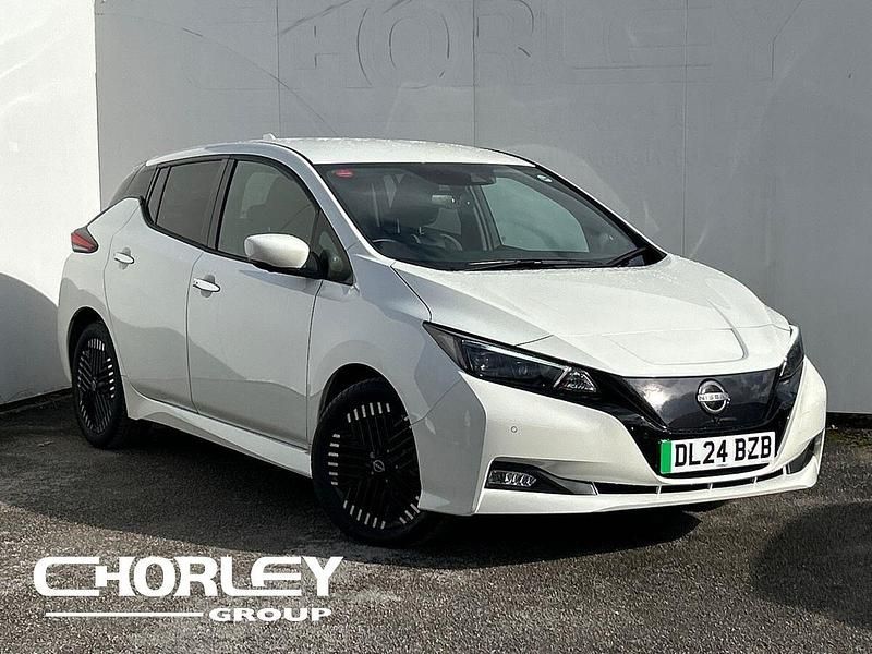 Used Nissan Leaf Tekna 110 kW (150 HP) 2024 White Hatchback