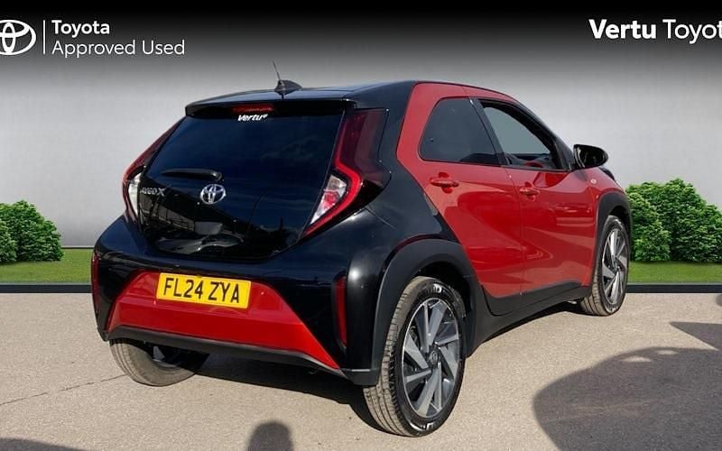 Used Toyota Aygo X 72 HP (52 kW) 2025 SUV