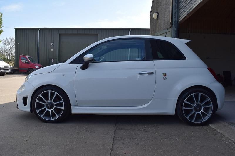 Used Abarth 595 Turismo 165 HP (121 kW) 2018 White Hatchback