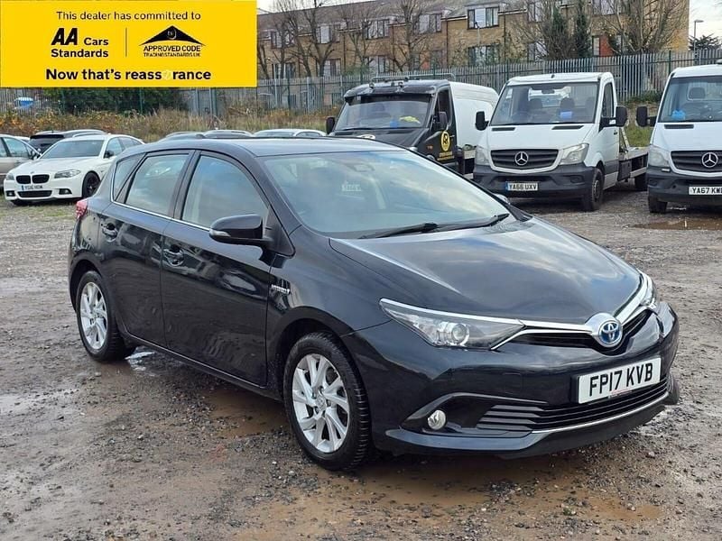 Grey Used 2017 Toyota Auris Hybrid Business Edition Hatchback | £10,488 (Fair price) - Image 1/4