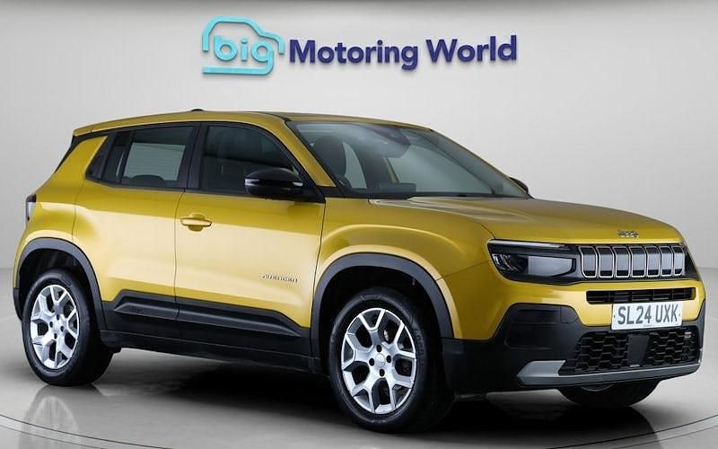 Used Jeep Avenger Altitude 101 HP (74 kW) 2024 Yellow SUV