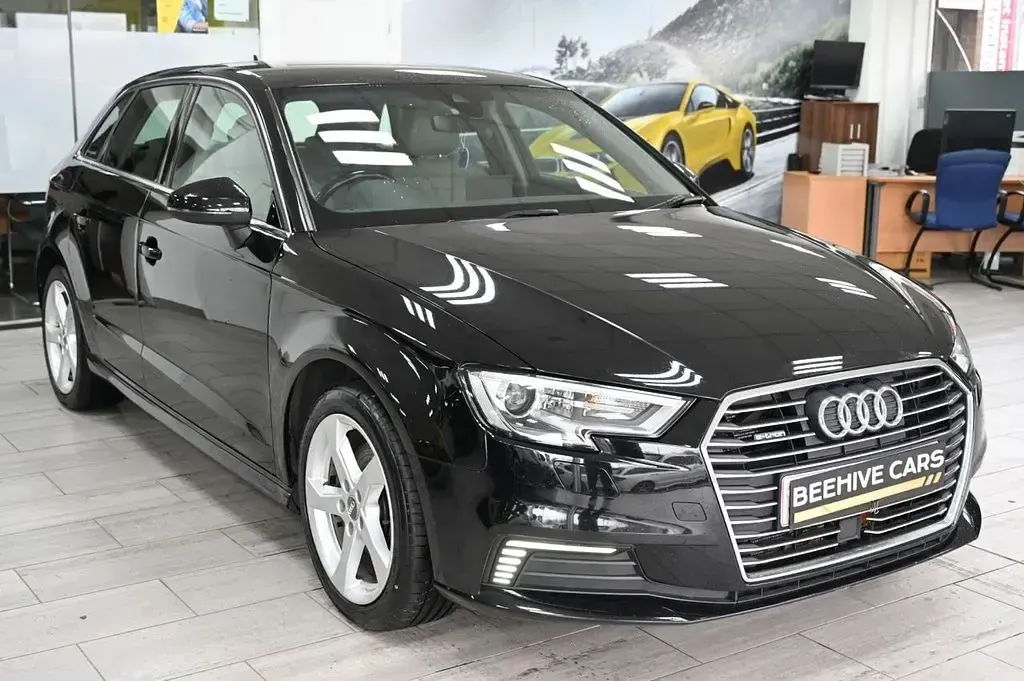 Used Audi A3 Sportback e-tron Advanced 2020 Black Hatchback
